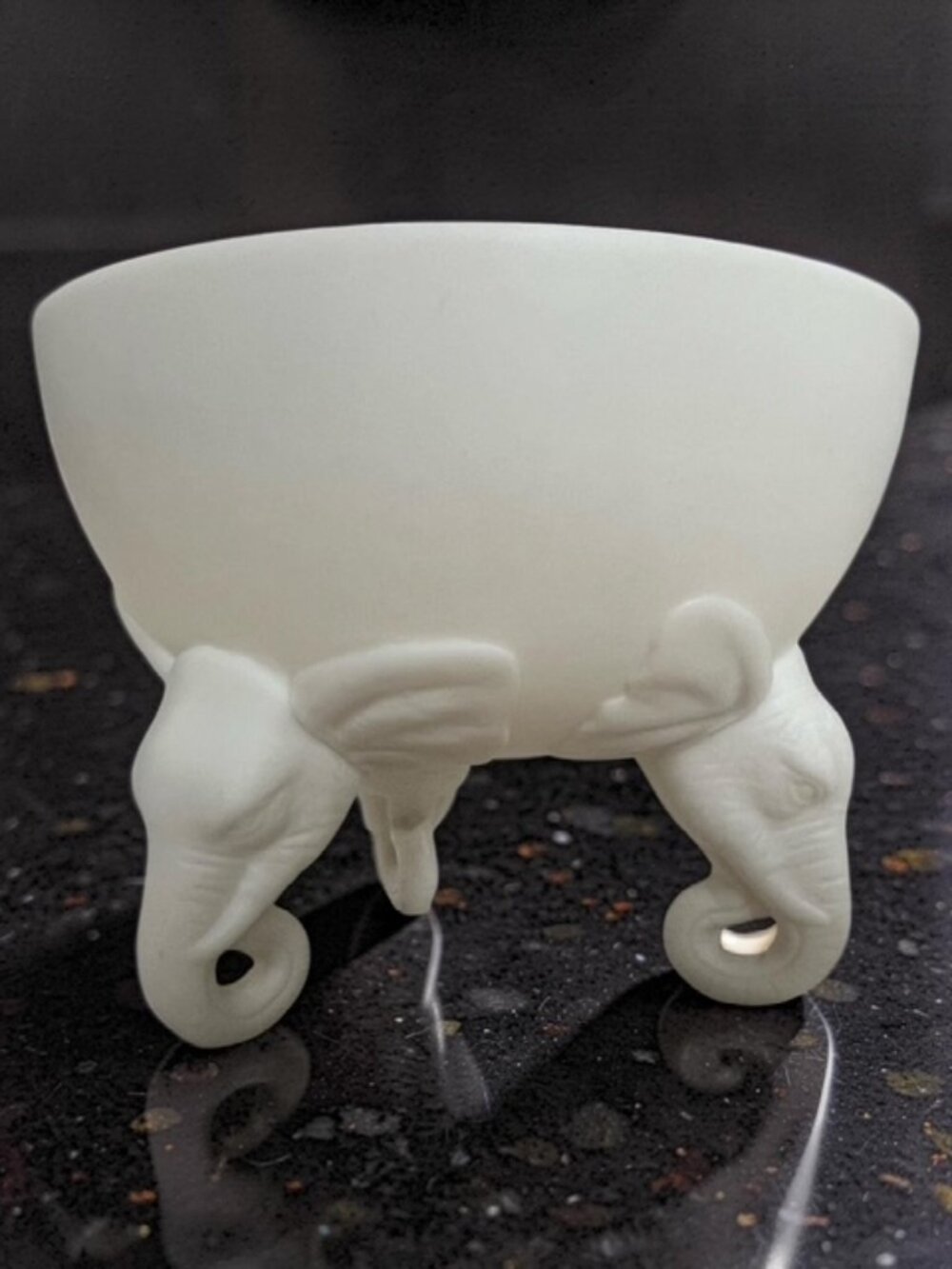 LUNA Porcelain Elephant Trinket Bowl / Candy Dish Made in Africa - Smooth Finish